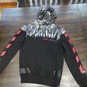 Off white sweatshirt